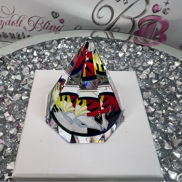 Sparkling Hill Partnership - Predator Ridge | Master-Planned  Sparkling Hill Resort Crystal Pyramid teepee figurine fox primary Multicolor
